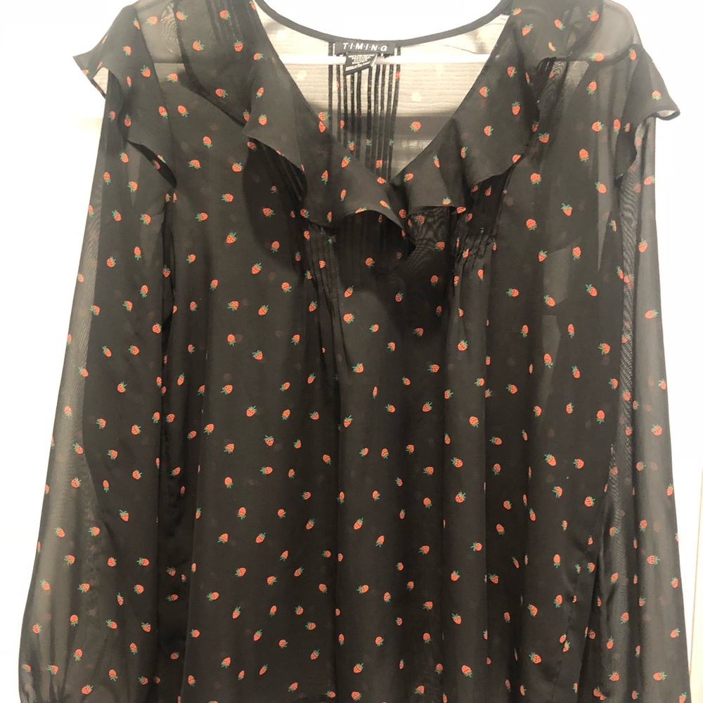 Strawberry ruffle top